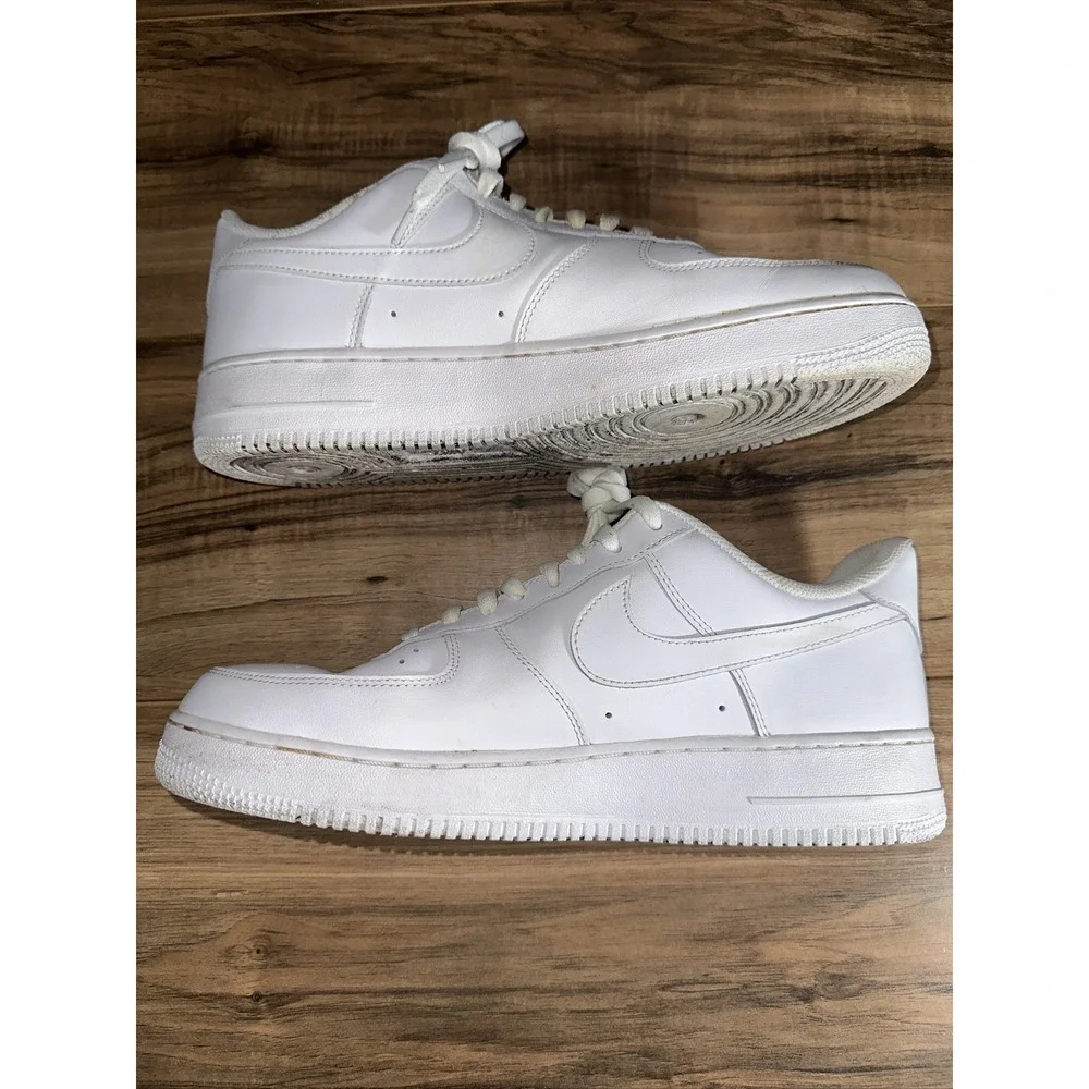 Size 13 - Nike Air Force 1 '07 Low Triple White‎